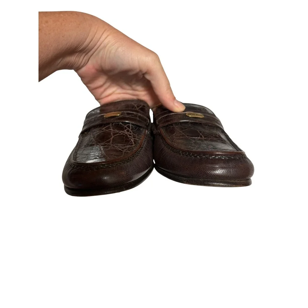 Bruno Magli Vintage Brown Leather Crocodile Texture Gold Logo Slip on Loafer - 6